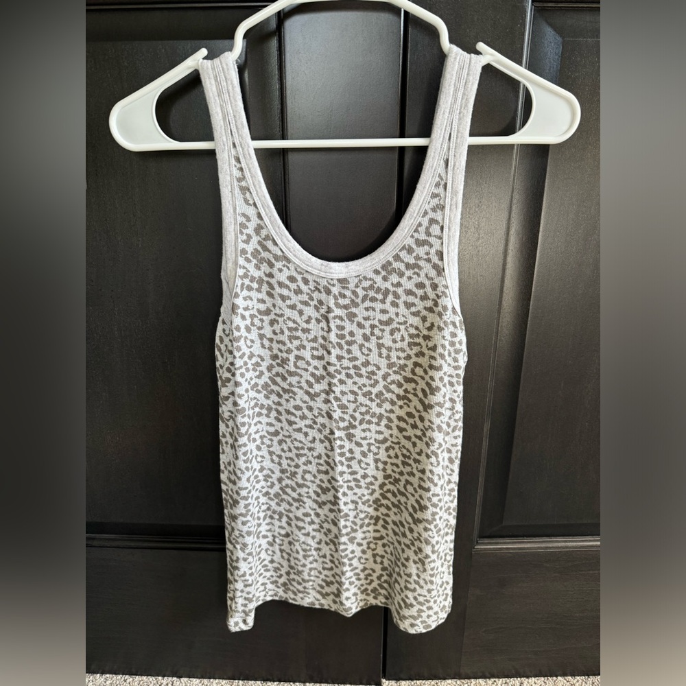 Aerie Tank NWOT